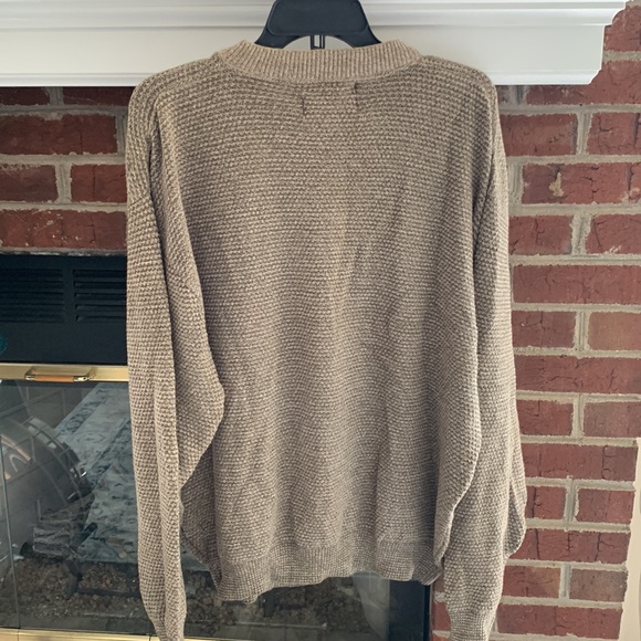 JOHN RICH AND BROS. WOOLRICH SWEATER size L - Picture 5 of 5